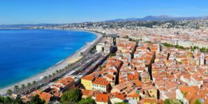 NICE : La Ville soutient les taxis