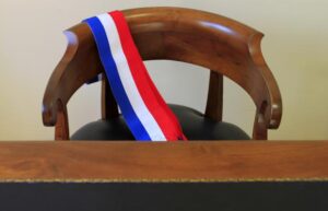CIRCULATION ET STATIONNEMENT : Le maire aux commandes