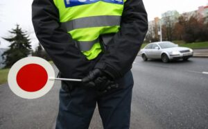 RESPECT DE LA RÉGLEMENTATION : Taxis et VTC contrôlés en gare de Chessy